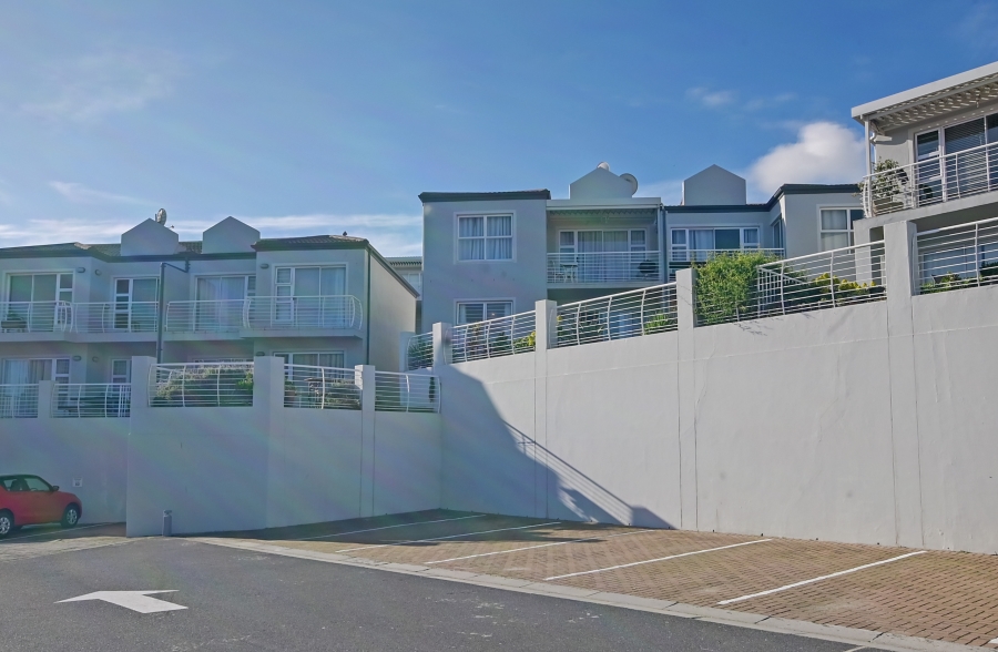 To Let 2 Bedroom Property for Rent in Big Bay Western Cape